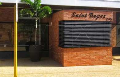 Imagem: O apartamento possui 2 Dormitórios, 2 Banheiros, 2 Vagas na