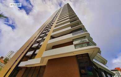 Imagem: O apartamento possui 4 Dormitórios, 5 Banheiros, 4 Vagas na