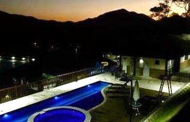 Imagem: O apartamento possui 3 Dormitórios, 2 Banheiros, 2 Vagas na