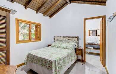 Imagem 12: Casa para venda com 150 metros quadrados com 3 quartos em Ouvidor - Garopaba - SC