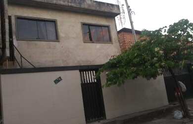 Imagem: A casa possui 2 Dormitórios, 2 Banheiros, 1 Vaga na garagem