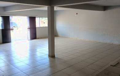 Imagem 3: Salão comercial