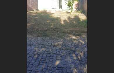 Imagem: A casa possui 2 Dormitórios, 1 Banheiro, 3 Vagas na garagem