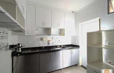 Imagem 13: Casa térrea na rua 6 dormitórios, cozinha planejada