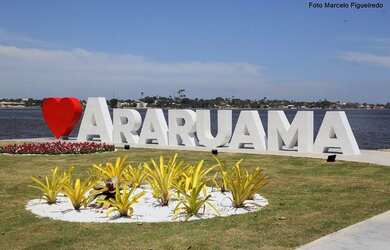 Imagem: O terreno está localizado em Centro, Araruama à venda por