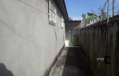 Imagem 1: Casa com terreno em Araruama no bairro Jardim Copacaban - Rio do Limão