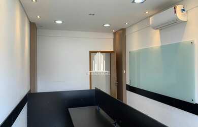 Imagem: O depósito possui 1 Vaga na garagem, 108m² de Área e Imóvel