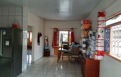 Imagem 5: VENDO CASA BOA EM MATUPA. 3 Dormitórios