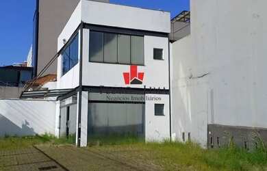 Imagem: O depósito possui 5 Vagas na garagem e 80m² de Área e está