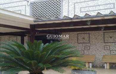 Imagem: A kitnet possui 1 Dormitório, 1 Banheiro, 2 Vagas na garagem