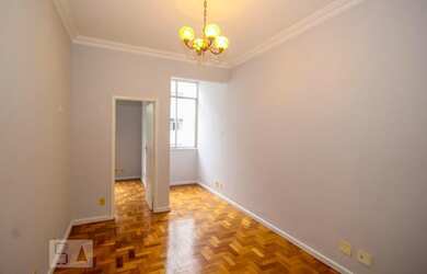 Imagem: O apartamento possui 2 Dormitórios, 1 Banheiro, 63m² de Área