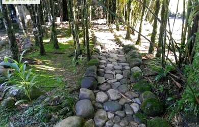 Imagem: O terreno possui 5.000m² de Área, Churrasqueira e está localizado