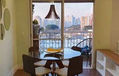 Imagem: O apartamento possui 2 Dormitórios, 1 Banheiro, 2 Vagas na