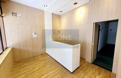 Imagem 9: Galpão para Locação em São Paulo, Barra Funda, 12 banheiros, 40 vagas