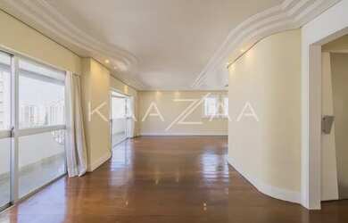 Imagem: O apartamento possui 3 Dormitórios, 5 Banheiros, 3 Vagas na