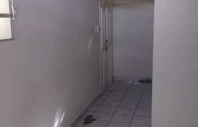 Imagem: O apartamento possui 2 Dormitórios, 1 Banheiro e está localizado