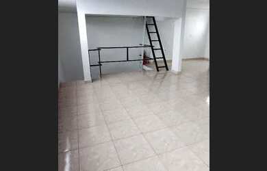 Imagem 2: //Vendo ou Alugo Galpão Frigorífico com 2 camaras frigoríficas no Osvaldo...