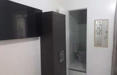 Imagem: O quarto está localizado em Colinas, Rio Das Ostras para alugar