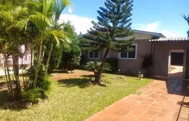 Imagem: A casa possui 2 Dormitórios, 2 Banheiros, 2 Vagas na garagem