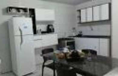 Imagem: A casa possui 2 Dormitórios, 1 Banheiro, 1 Vaga na garagem