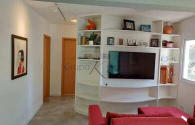 Imagem: O apartamento possui 3 Dormitórios, 2 Banheiros, 2 Vagas na