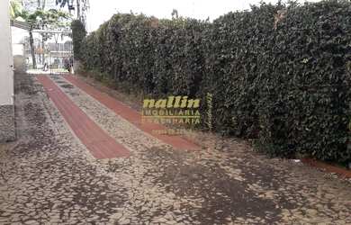 Imagem 6: Casa Comercial Centro. 481m² de Áreae5 Vagas na garagem