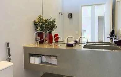 Imagem 10: Casa à venda em Campinas, Loteamento Mont Blanc Residence, com 5 suítes,...