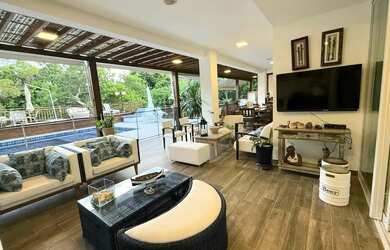 Imagem 7: BUSCA VIDA - CASA - ALTO PADRÃO - 832M² - 4 SUÍTES - PISCINA PRIVATIVA - FINO ACABAMENTO