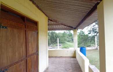 Imagem: A chácara possui 4.500m² de Área e está localizado em Juquitiba