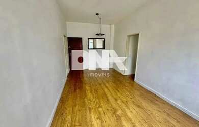 Imagem: O apartamento à venda possui 2 Dormitórios, 2 Banheiros, 1