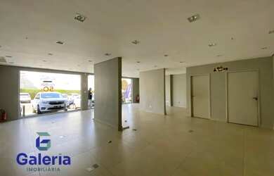 Imagem: O depósito possui 3 Vagas na garagem e 100m² de Área e está