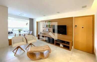 Imagem: O apartamento possui 3 Dormitórios, 2 Banheiros, 2 Vagas na