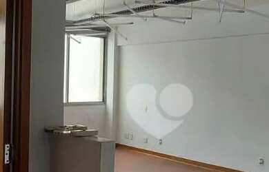 Imagem: O depósito possui 123m² de Área e está localizado em Copacabana