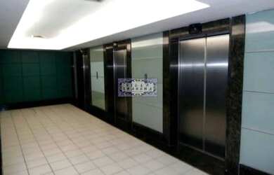 Imagem: O depósito possui 1 Vaga na garagem, 44m² de Área e está