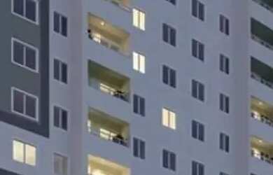 Imagem: O apartamento possui 2 Dormitórios, 1 Banheiro, 1 Vaga na garagem