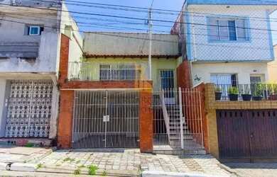 Imagem: A casa possui 2 Dormitórios, 1 Banheiro, 1 Vaga na garagem