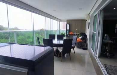 Imagem: O apartamento possui 3 Dormitórios, 4 Banheiros, 3 Vagas na