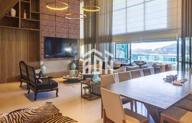 Imagem: O apartamento possui 5 Dormitórios, 5 Banheiros, 4 Vagas na