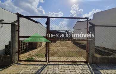 Imagem: O terreno possui 40m² de Área e está localizado em Jardim