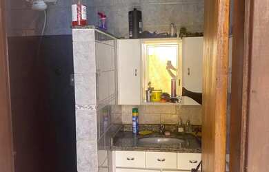 Imagem 8: Vendo casa no mato alto. Piscina, Churrasqueira, VarandaeÁrea de serviço