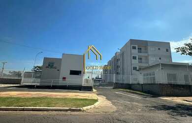 Imagem: O apartamento possui 2 Dormitórios, 1 Banheiro, 1 Vaga na garagem