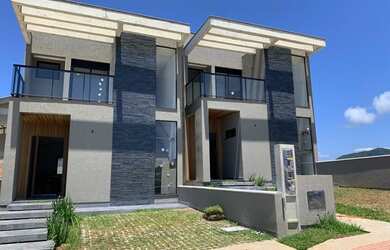 Imagem: Sobrado para venda possui 98 metros quadrados com 2 quartos