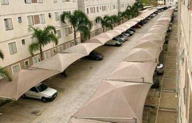 Imagem: O apartamento possui 2 Dormitórios, 1 Banheiro, 1 Vaga na garagem