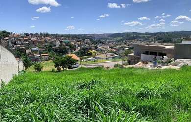 Imagem: O terreno possui 481m² de Área e está localizado em Jardim