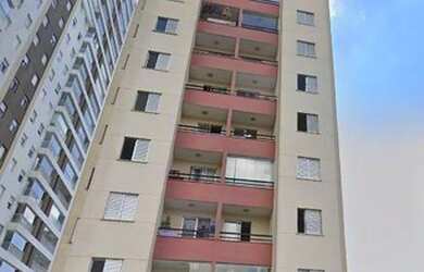 Imagem: O apartamento possui 2 Dormitórios, 1 Banheiro, 2 Vagas na