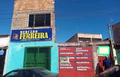 Imagem: A casa possui 2 Dormitórios, 1 Banheiro, 3 Vagas na garagem