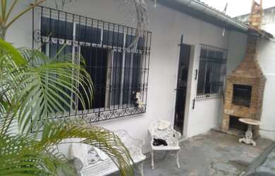 Imagem 3: Casa térrea med. 9x28 esquina na Tv. Djalma Dutra px. a Senador Lemos