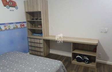 Imagem: A casa possui 3 Dormitórios, 1 Banheiro, 4 Vagas na garagem