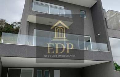 Imagem: A casa em condomínio possui 4 Dormitórios, 5 Banheiros, 4