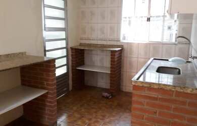 Imagem 4: Casa com 2 Quartos, 70 m² - venda por R$ 330.000 ou aluguel por R$ 1.250/mês...